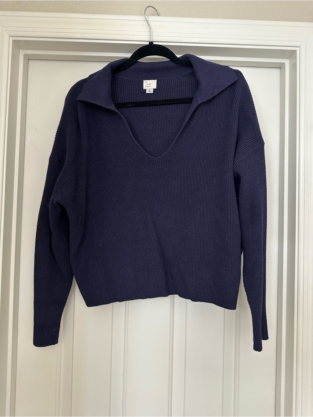 Navy Ribbed V-Neck Sweater with Collar